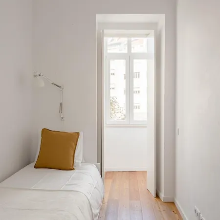 Apartment Calcada De Santo Amaro Lissabon
