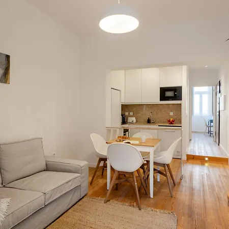 Calçada De Santo Amaro Lisboa