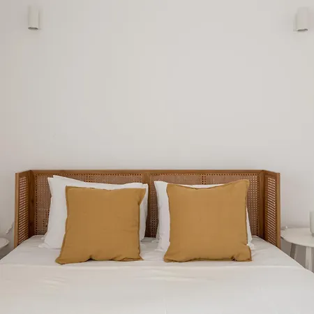 Calcada De Santo Amaro Lisboa