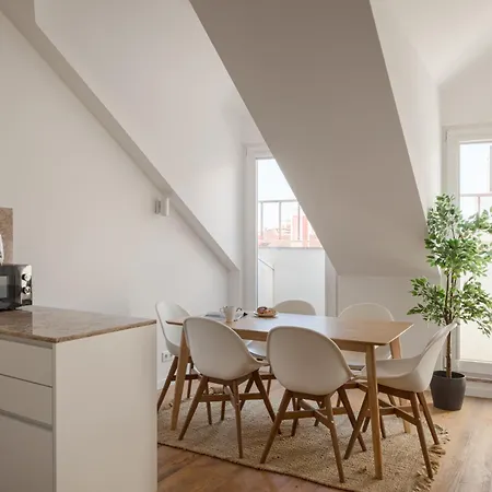 Calcada De Santo Amaro * Lisbon