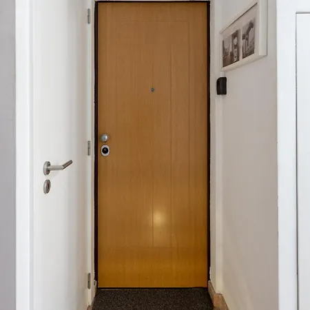 Apartment Calcada De Santo Amaro Lisbon