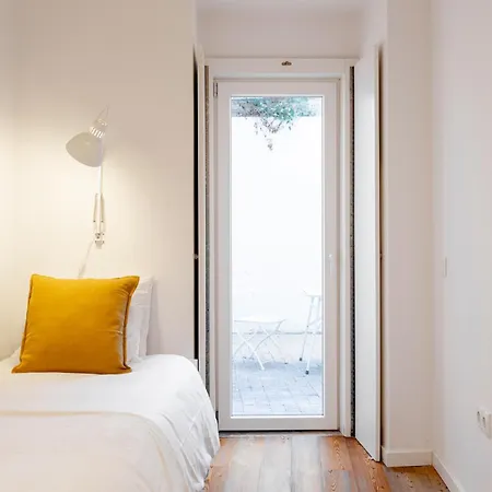Calcada De Santo Amaro Apartment